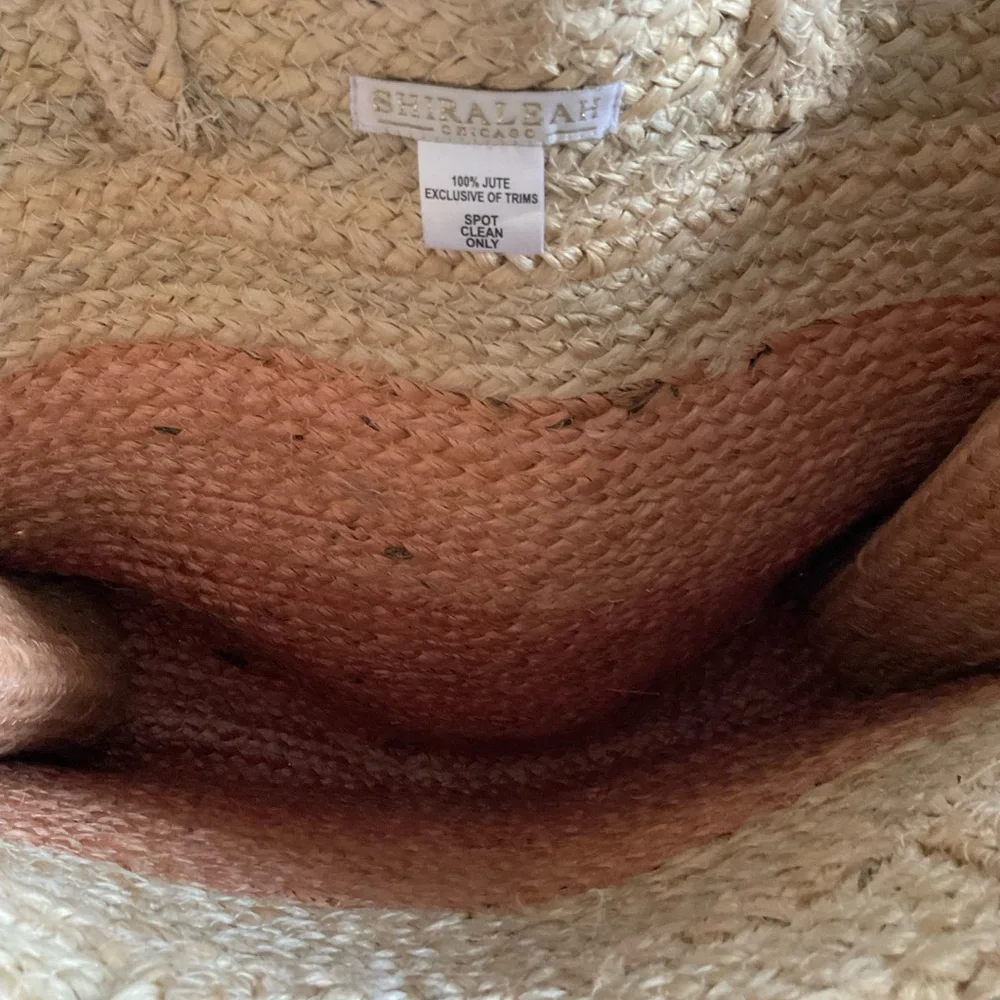 Shiraleah Pink and Tan Woven Tote - Picture 4 of 5